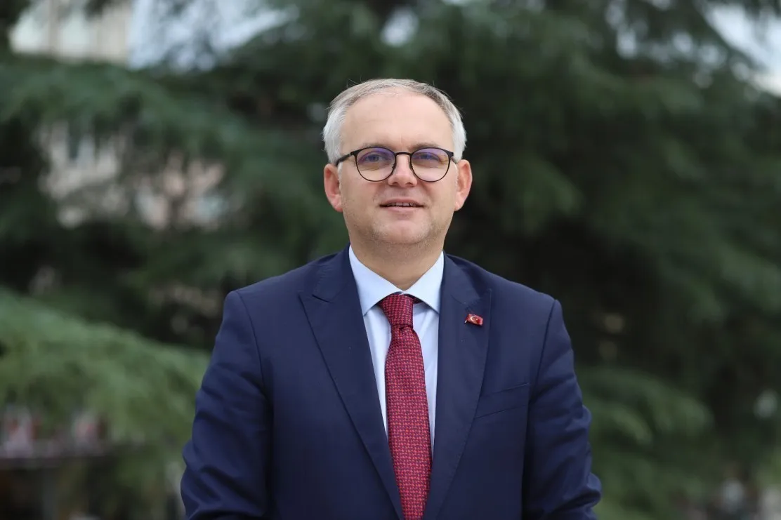 Mehmet Şehit’ten Büyükşehir Adayı Alemdar’a tebrik mesajı