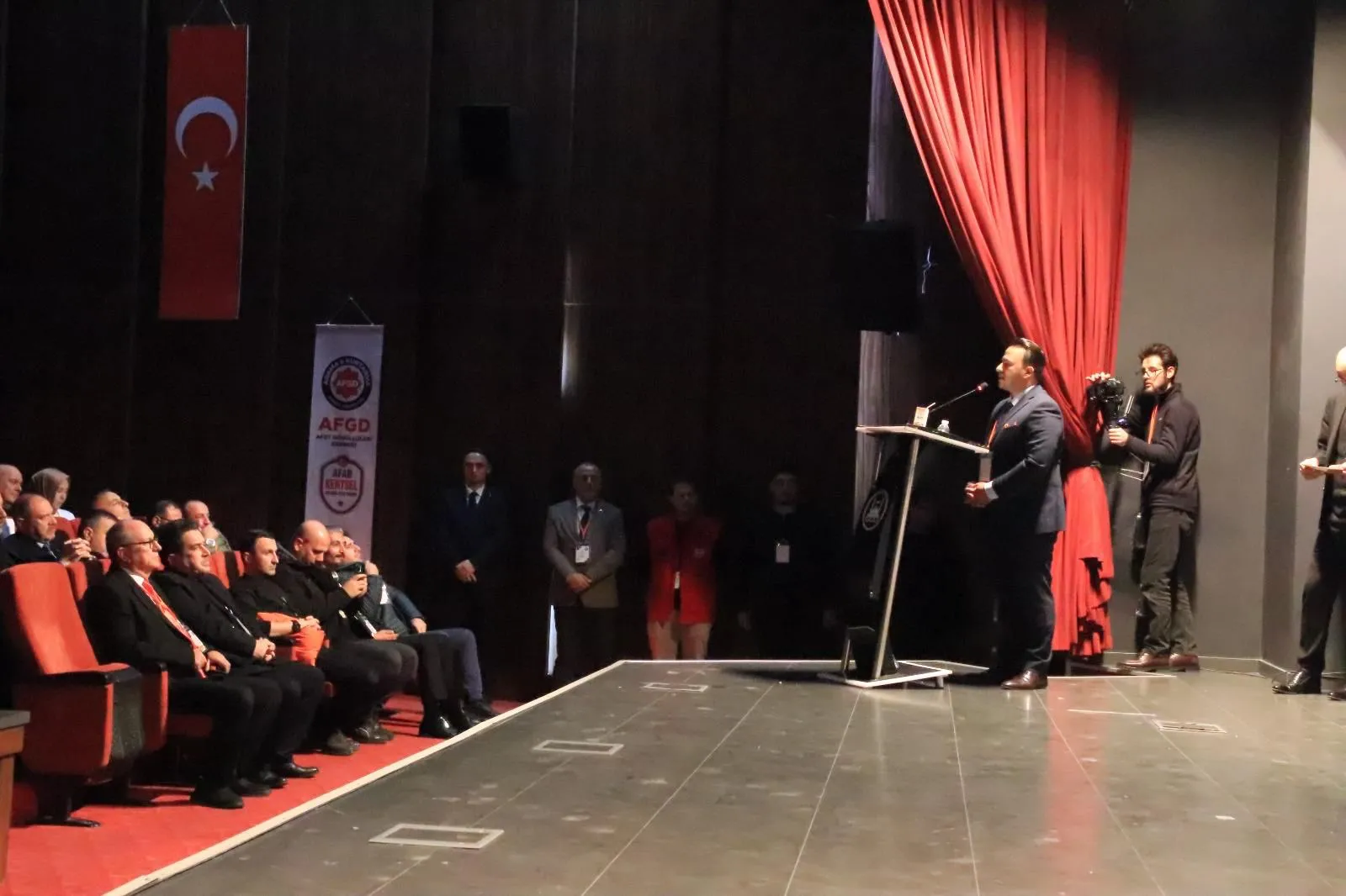 AFGD Afet Gönüllüleri Derneği Genel Merkezi 4. Genel Kurulunu yaptı. Genel Başkan Av. Ali Samet ÖZKURT oldu.