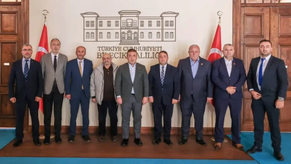 Sakarya Rizeliler Derneği’nden Vali Sözer’e ziyaret