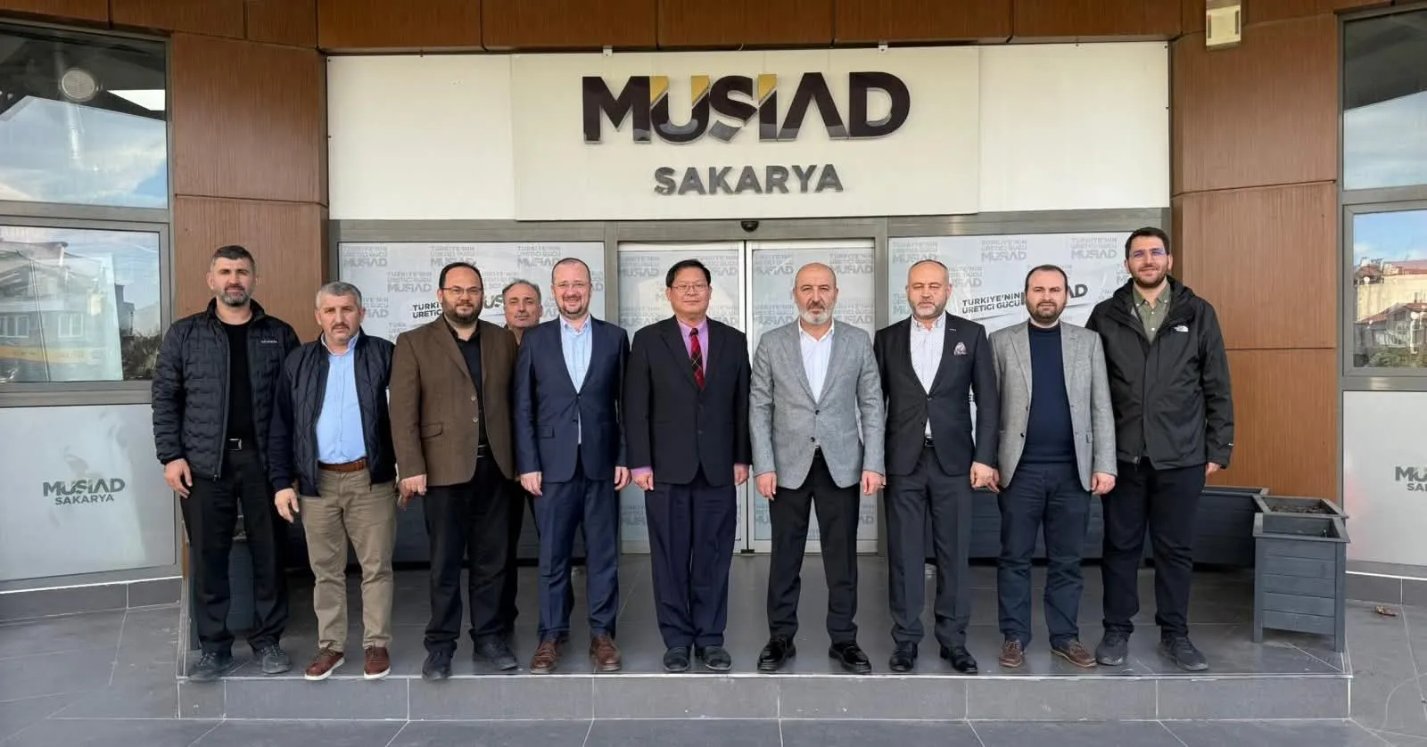 IFDI Capital Genel Müdürü Tan Kon Yew’den MÜSİAD Sakarya’ya ziyaret; Asya pazarına açılım ve yatırım fırsatları değerlendirildi