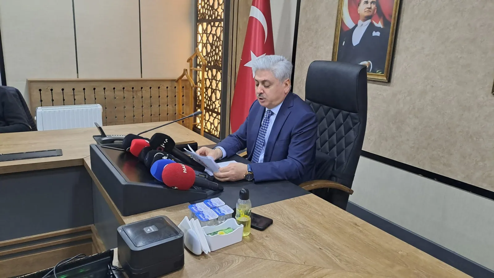 Vali Doğan: Sapanca’daki kaçak yapılar yıkılacak, göl halkın kullanımına açılacak