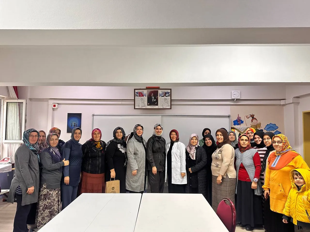 Büyükşehir’in uzmanları kırsalda “Kadın Kadına” projesi için sahaya indi
