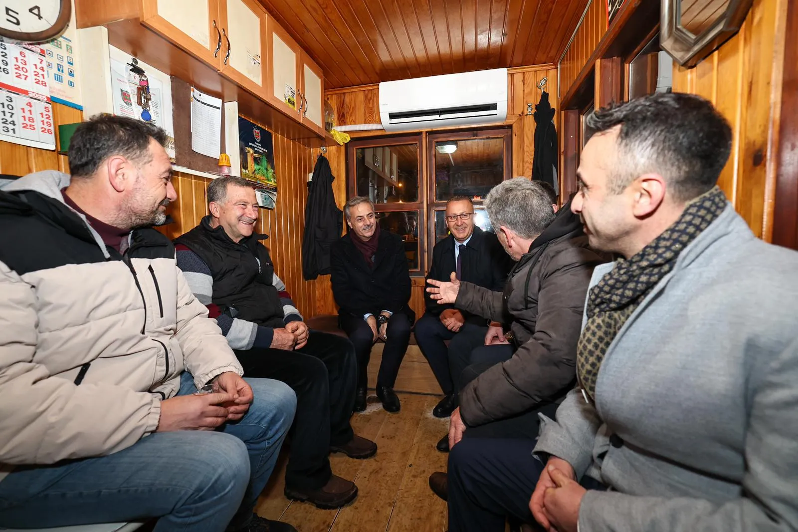 Başkan Alemdar, Kandil Gecesi’nde vatandaşlarla buluştu: “Sakarya’ya hizmet yolunda en büyük gücümüz birlikteliğimizdir”