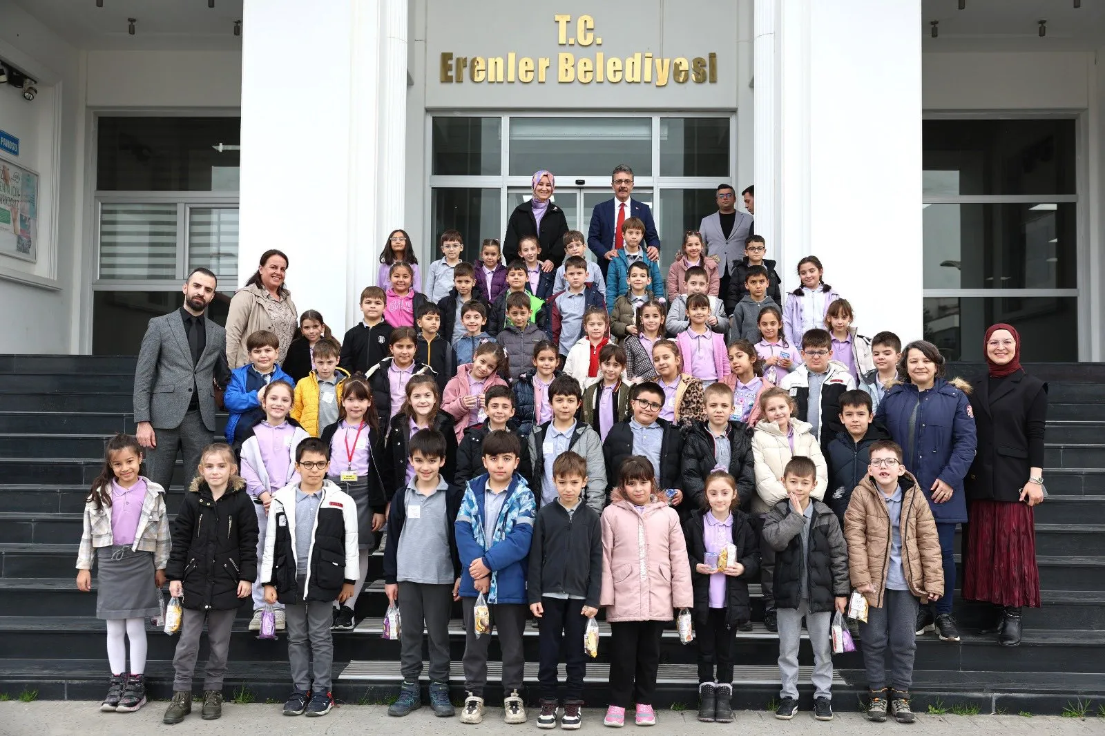 MİNİKLERDEN ERENLER BELEDİYESİ’NE ZİYARET