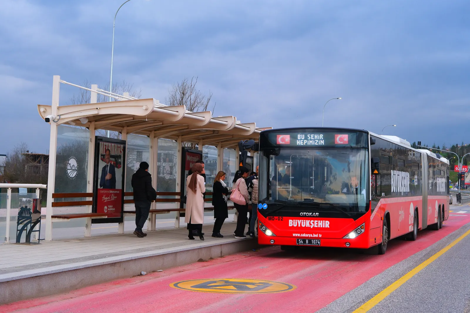 Büyükşehir’den Ramazan’a özel düzenleme: Metrobüsler ek sefer yapacak