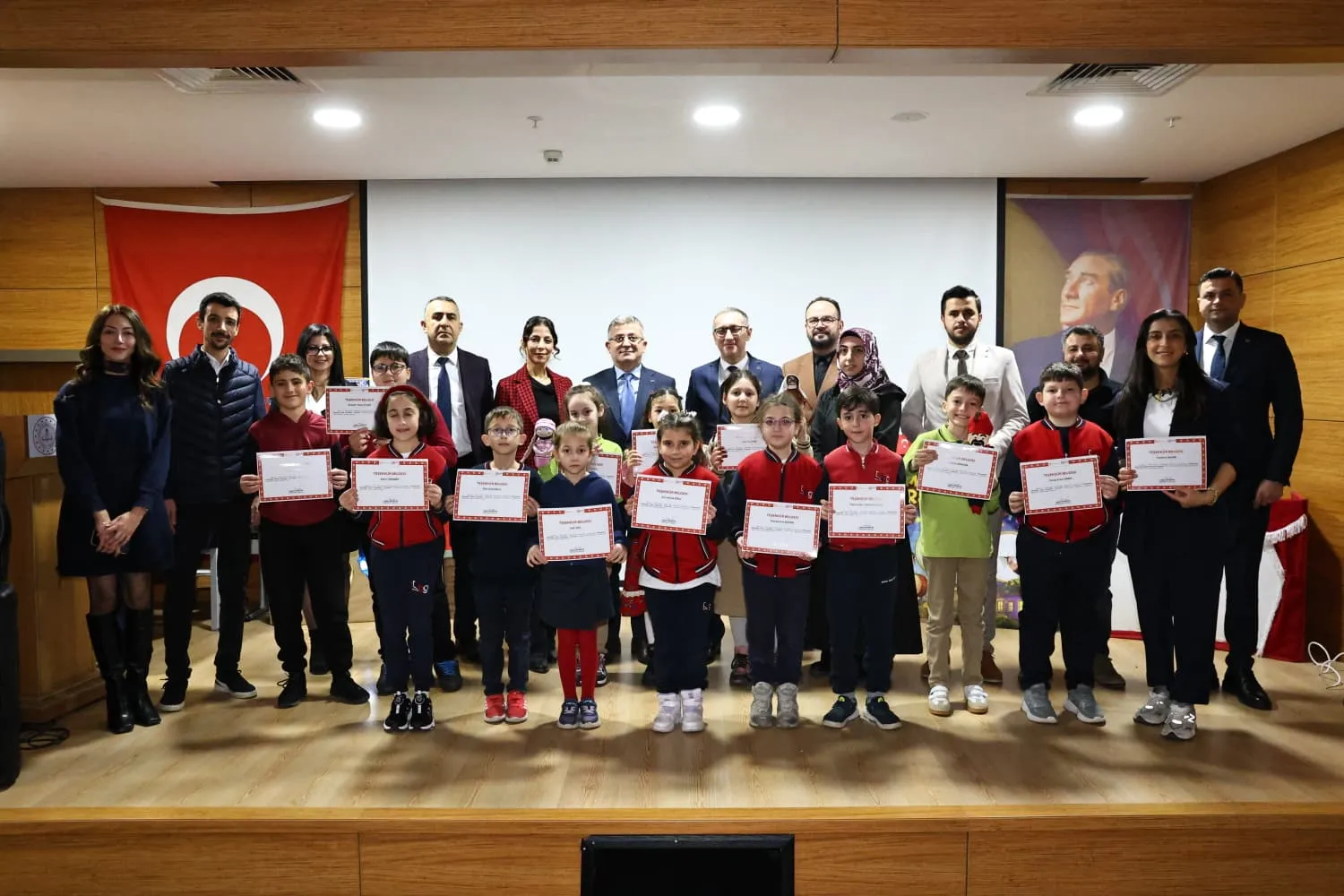 Gelenekten Geleceğe Kukla Atışmaları Yarışması Ödül Töreni Gerçekleştirildi