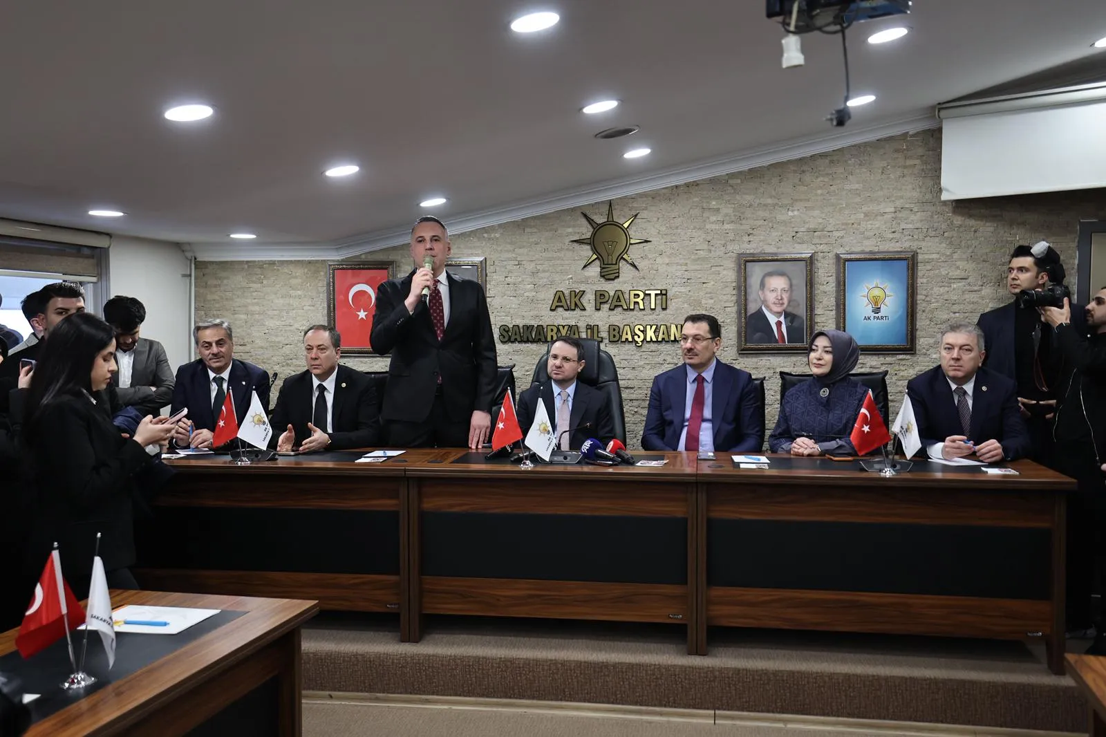Tever: “Bakanlarımıza Sakarya’ya Gösterdikleri İlgi ve Destek İçin Teşekkür Ediyoruz”
