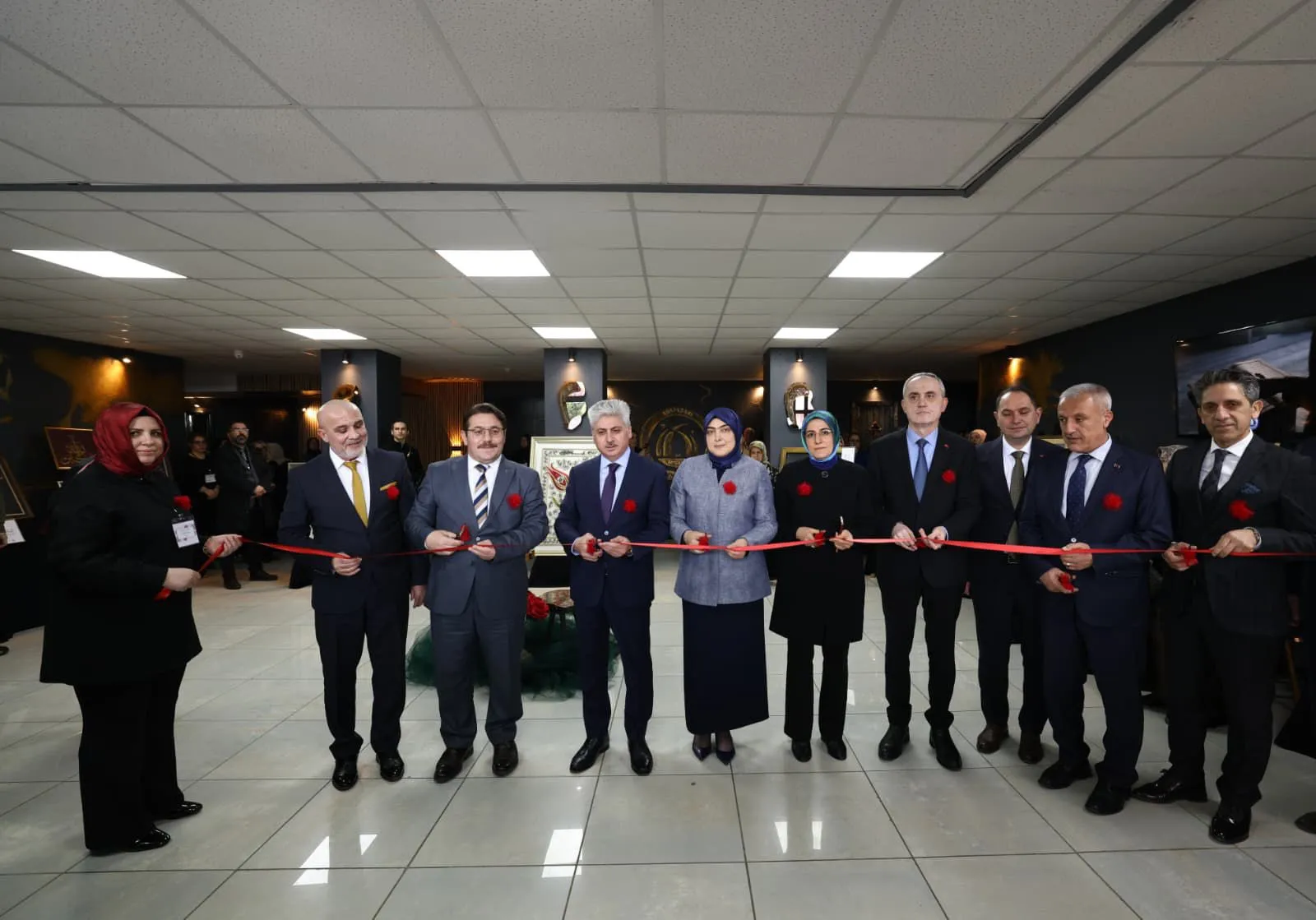 “Sanatın Diliyle Değerlerimiz” Sergisi Açıldı
