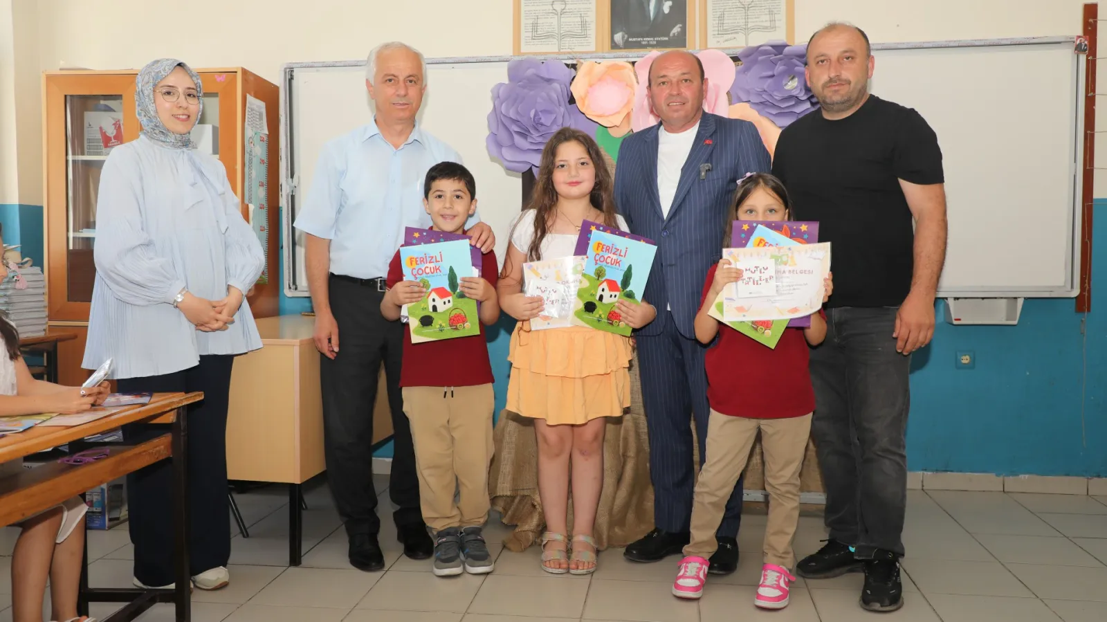 Ferizli’de Karne Coşkusu: Öğrenciler Yaz Tatiline “Merhaba” Dedi