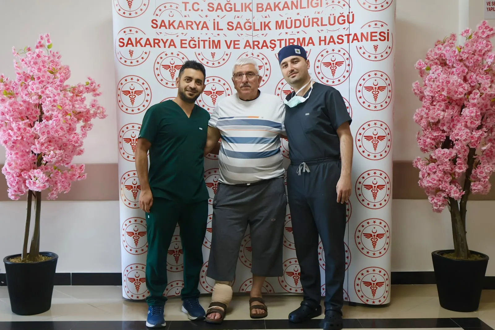 SEAH’da mikro cerrahiyle bacağı amputasyondan kurtarıldı
