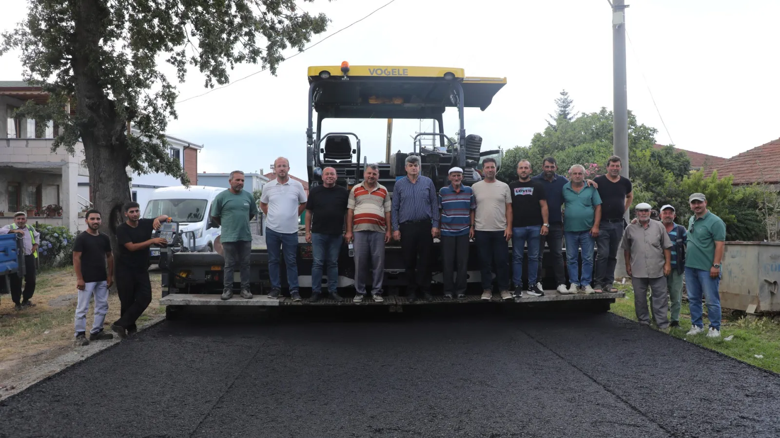 BAKIRLI MAHALLESİ’NDE 3,5 KİLOMETRELİK GÜZERGÂH YENİLENDİ
