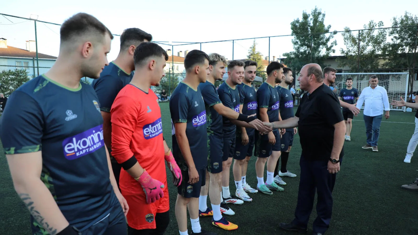 FERİZLİ’DE 15 TEMMUZ FUTBOL TURNUVASI BAŞLADI
