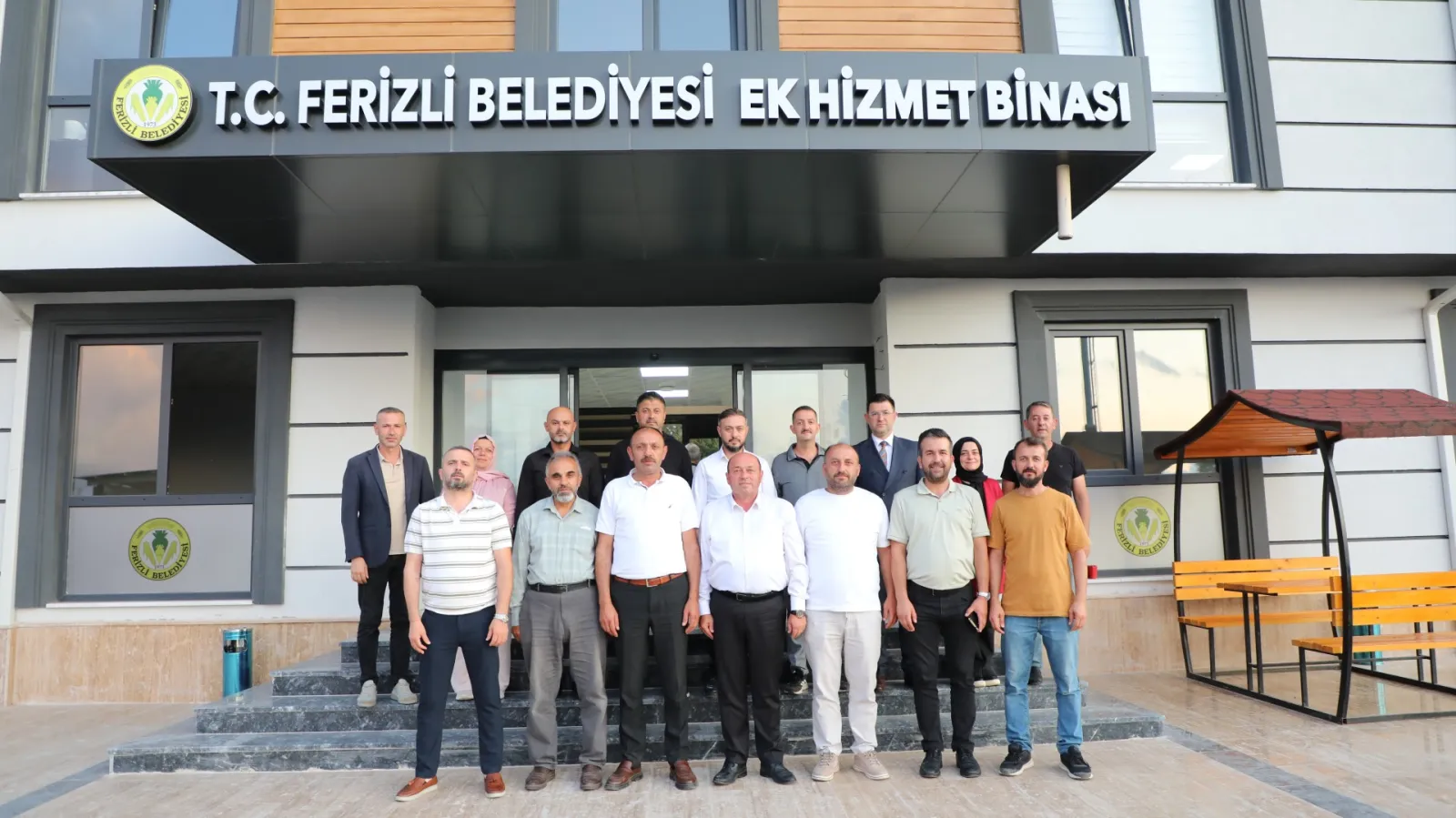 Başkan Ata, Siyasi Parti İlçe Başkanlarıyla Akom Toplantı Salonu’nda Buluştu