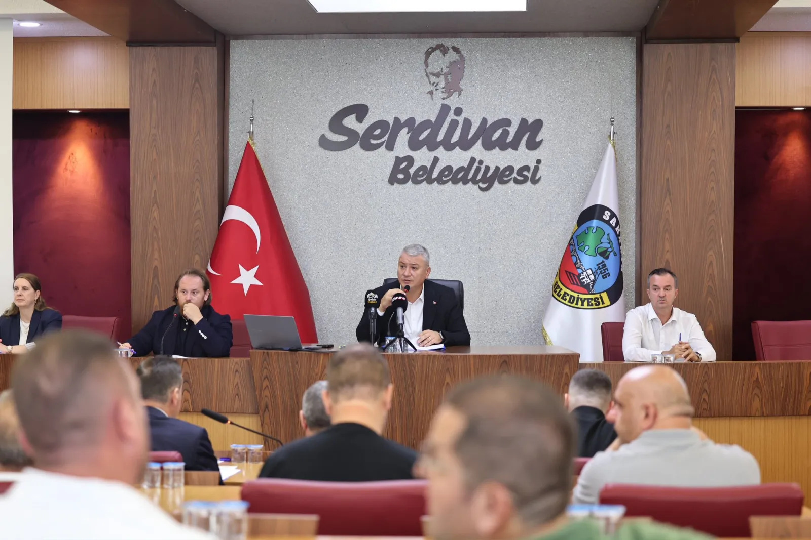 Serdivan Belediye Meclisi Olağanüstü Toplandı