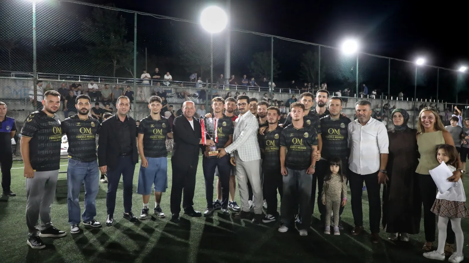 Ferizli’de 15 Temmuz Futbol Heyecanı Kupa Töreniyle Sona Erdi