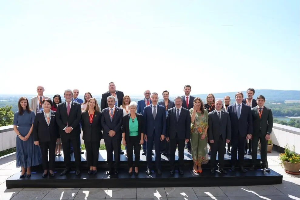 PISA 2025 SONUÇLARI AÇIKLANDI: TÜRKİYE ÜÇ ALANDA DA EN FAZLA YÜKSELEN OECD ÜLKESİOLDU