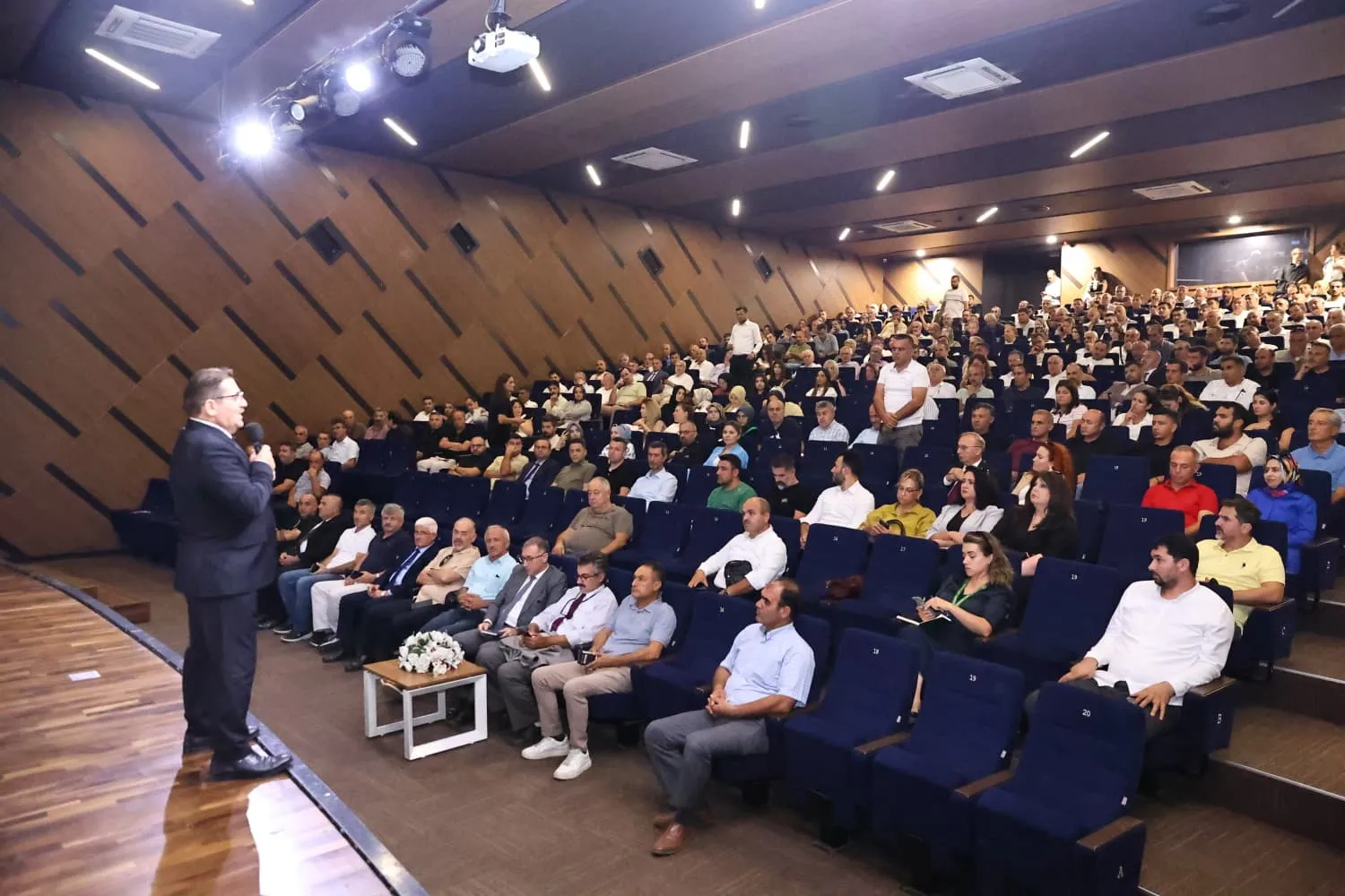 SAKARYA’DA YENİ EĞİTİM ÖĞRETİM YILI HAZIRLIKLARI DEVAM EDİYOR