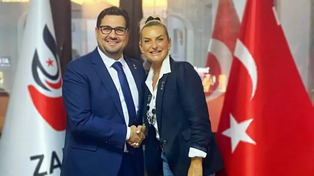 Özgül Tür; Zafer Partisi Sakarya’da İl Kadın Politikaları Başkanı oldu