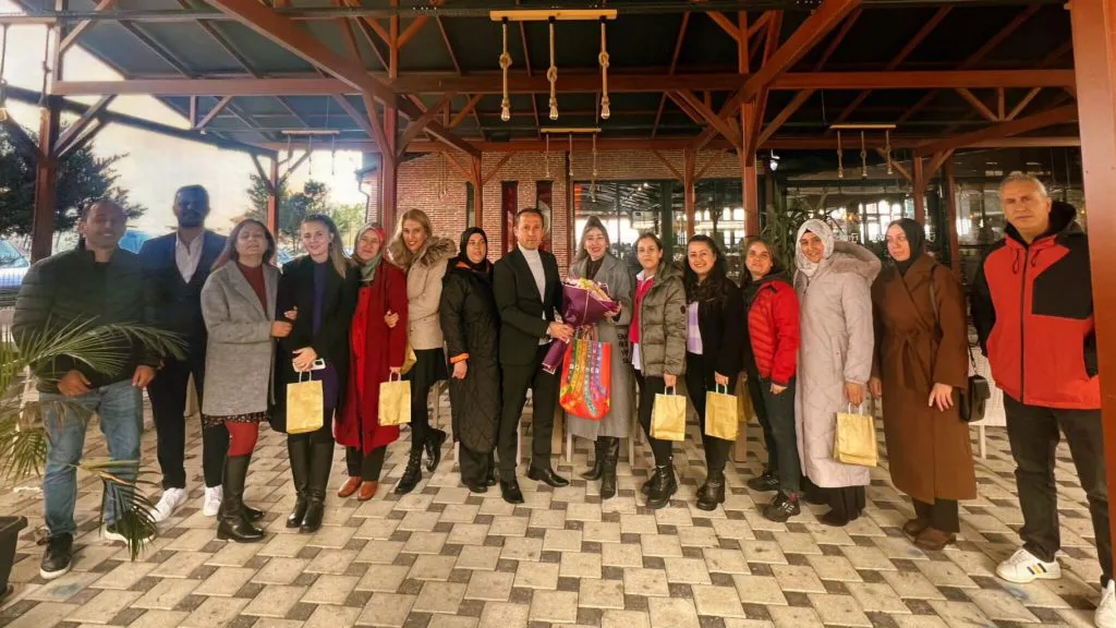 Karadere Muhtarı Ferruh Akıncık, Öğretmenlerle kahvaltıda buluştu
