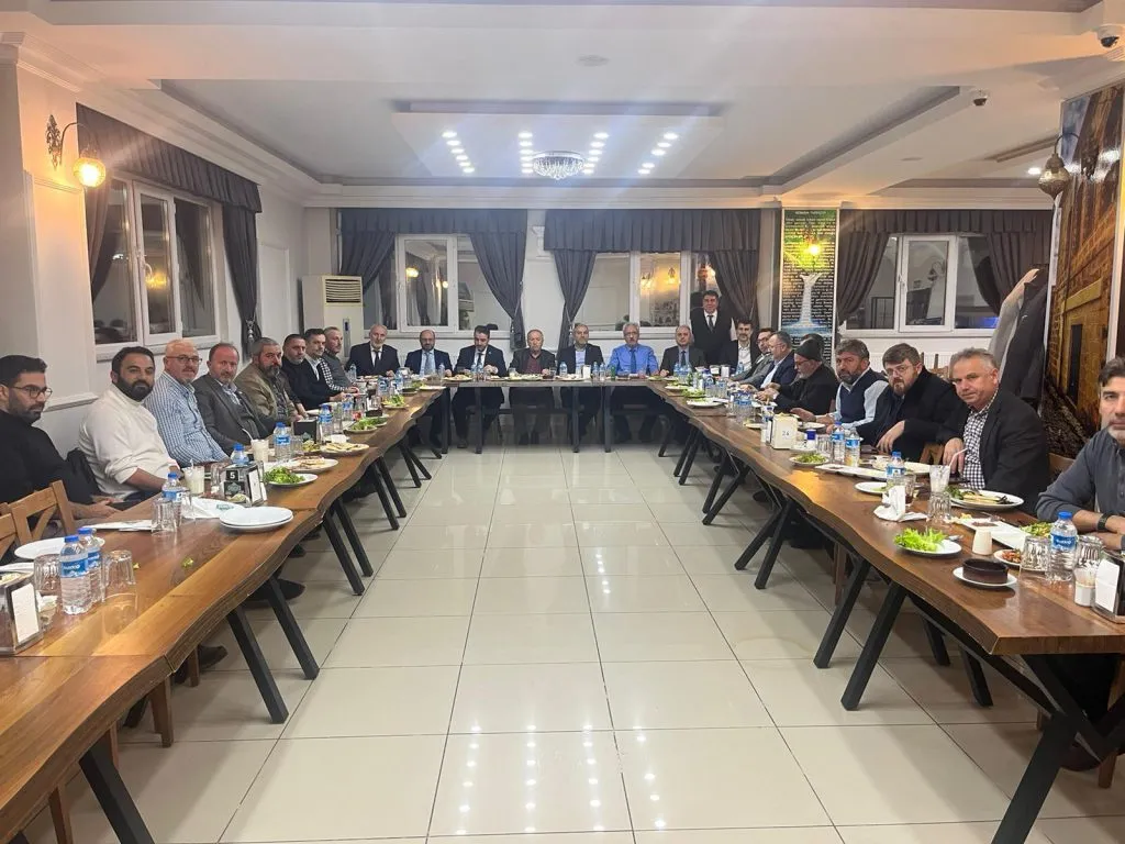 Sakarya’da Birlik ve Beraberlik Rüzgarı: Önemli İsimler Hakkı Usta’da Buluştu