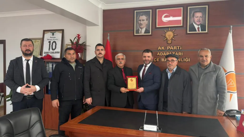 Sakarya Gaziantepliler Derneği’nden Samet Çağlayan’a “Hayırlı Olsun” ziyareti
