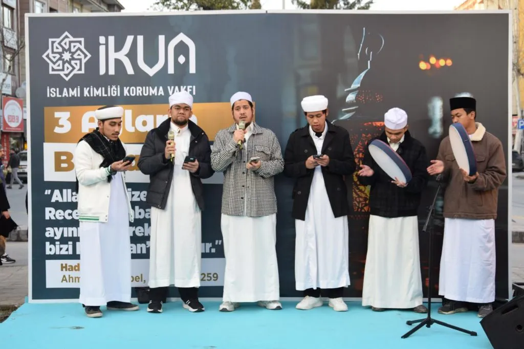 Üç ayların başlangıcı Sakarya’da izdihamla karşılandı