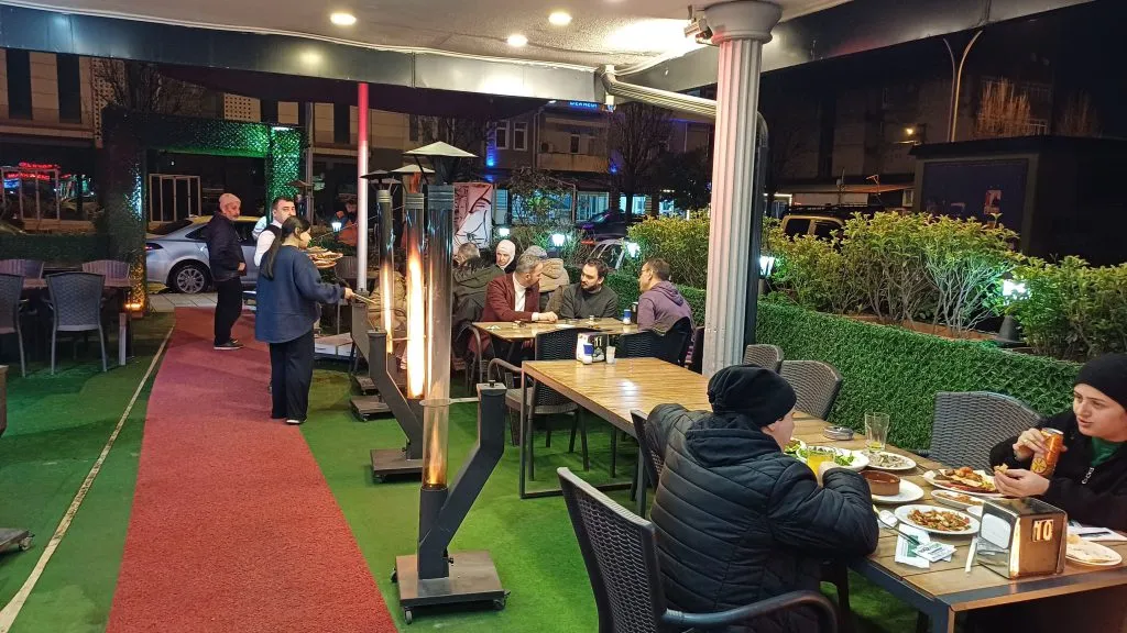 Hakkı Usta’nın Adana Sofrası’nda lezzet ve kalite zirveye ulaşıyor