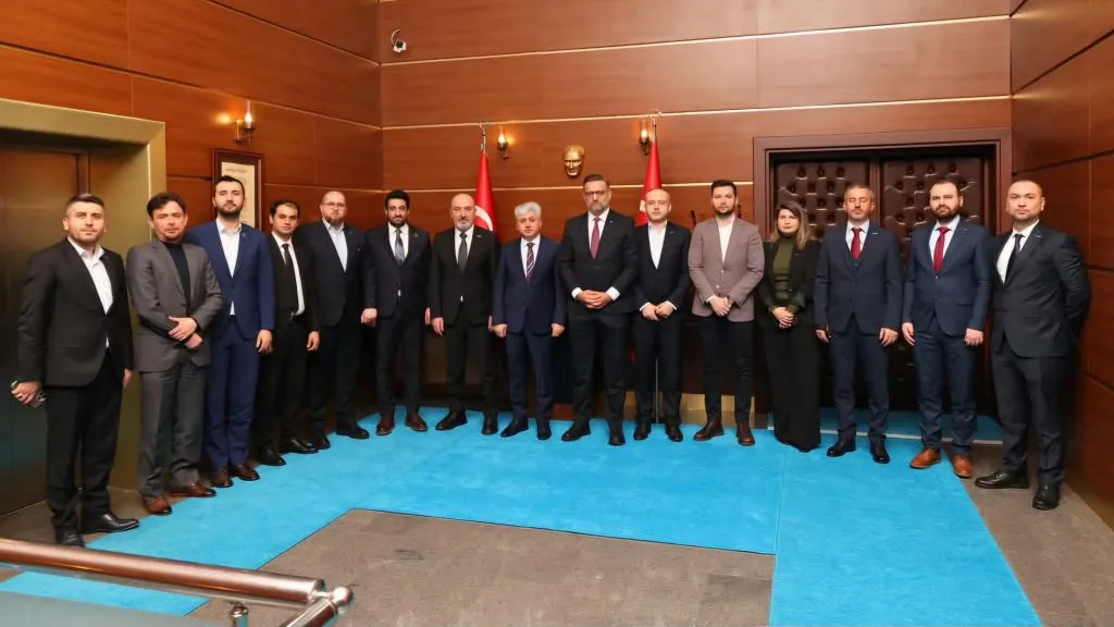 MÜSİAD Sakarya Şube Yönetiminden Vali Rahmi Doğan’a ziyaret