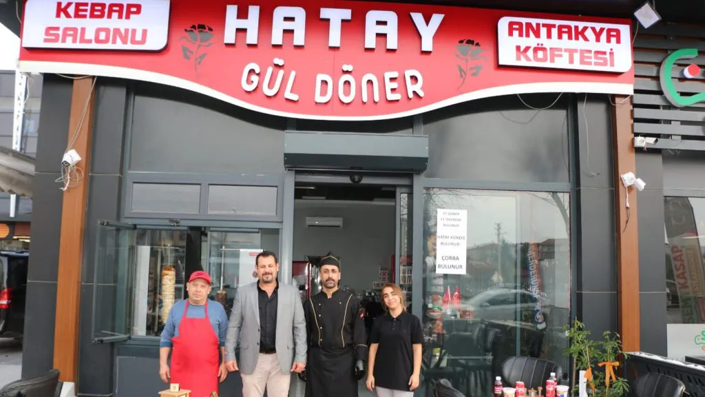 Hatay Lezzetleri Sakarya’da; Mehmet Gül’ün Hatay Döner ve Kebap Salonu açıldı