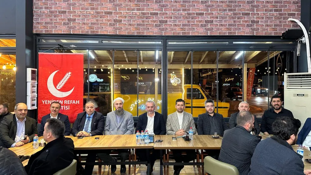 Yeniden Refah Partisi Sakarya teşkilatı iftar programında buluştu
