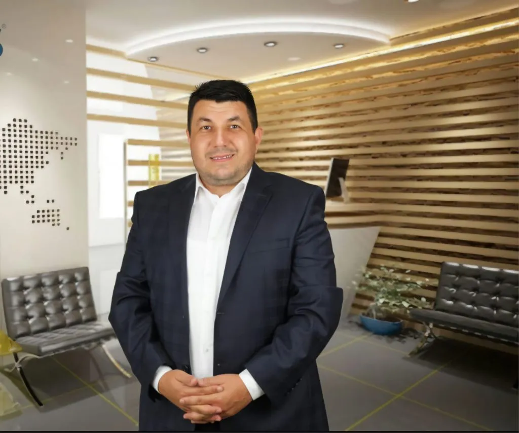 Cüneyt DEMİR; “Kadınlar, hayatın sigortasıdır!”