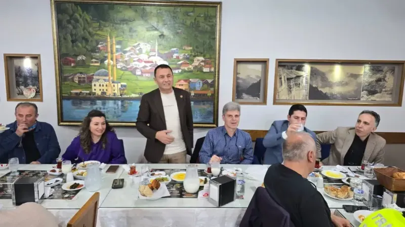 Ahde Vefa’da nöbet değişimi; yeni başkan İmdat Taşkın oldu