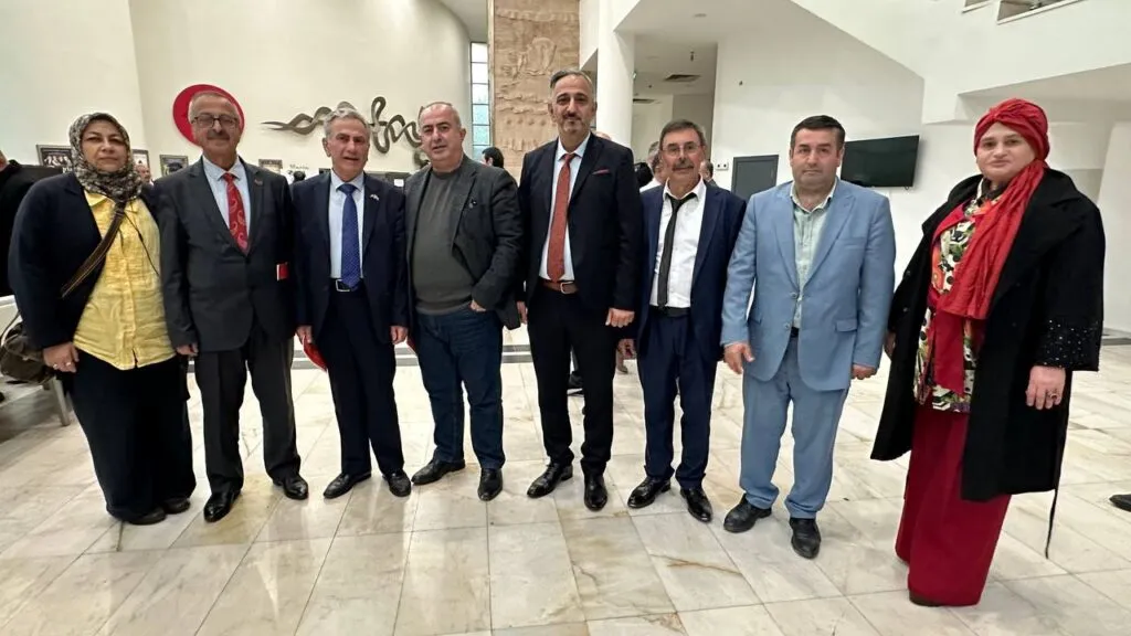 Güçlü Türkiye Platformu’ndan Ankara’da önemli temas; Fatih Yılmazer ve beraberindeki heyet SETAM konferansına katıldı