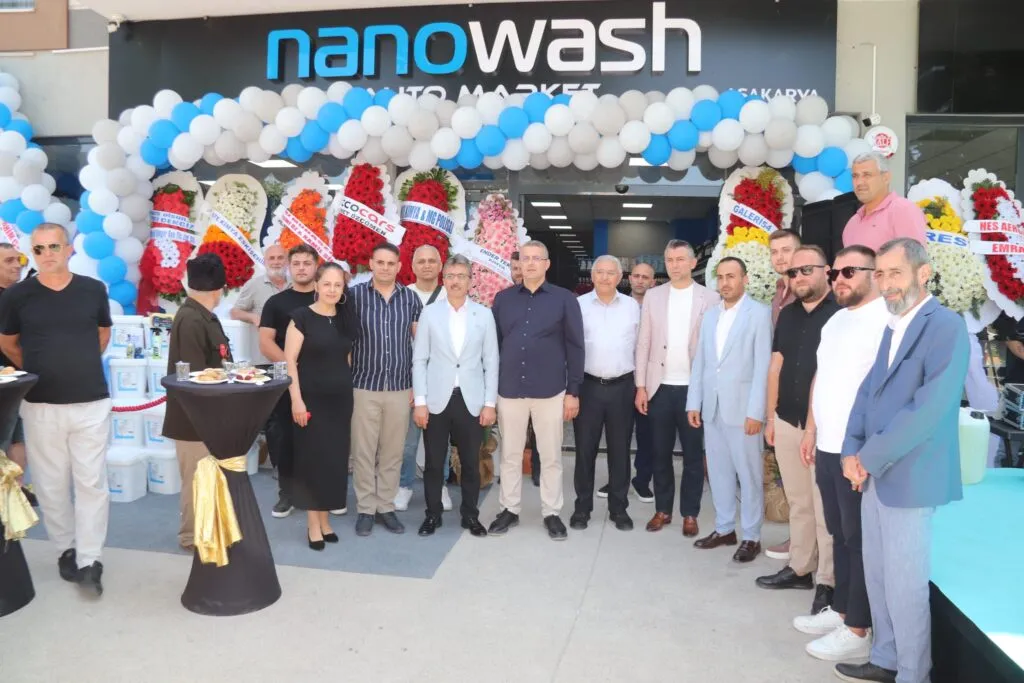 Nanowash Auto Market Showroom görkemli törenle açıldı