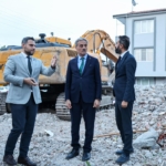 Alemdar, yerinde inceledi, kısa sürede tamamlanacağını paylaştı: Sakarya’nın merkezine yeni bir ulaşım koridoru açılıyor