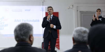 ERENLERDE-AFET-FARKINDALIK-EGITIMLERI-DEVAM-EDIYOR-1