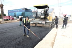 ERENLERDE-O-CADDE-ASFALT-ILE-YENILENIYOR-1