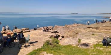 82cec6e9-d3e3-4bf6-8114-a02b980e3e46