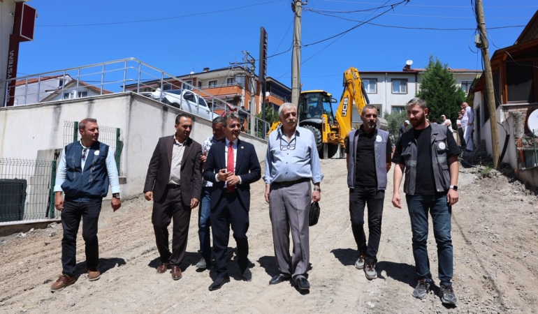 BAŞKAN ŞENOL DİNÇ, FEN İŞLERİ ÇALIŞMALARINI YERİNDE İNCELEDİ (22)