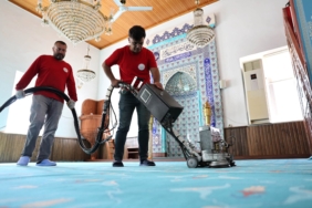 ERENLER’İN CAMİLERİNDE TEMİZLİK ÇALIŞMALARI SÜRÜYOR (2)